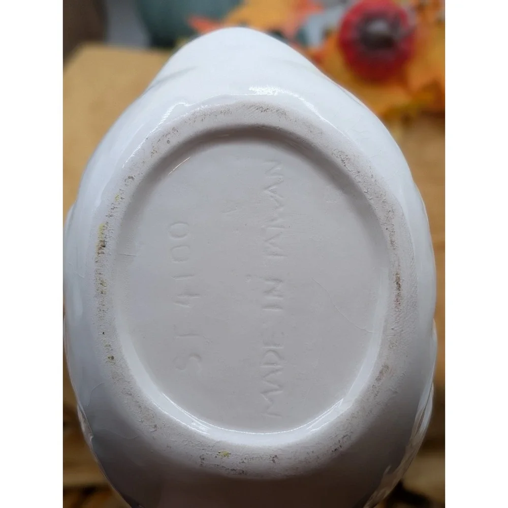 White Ceramic Swan Planter ST 4100 Made in Taiwan Cottagecore Decor 7